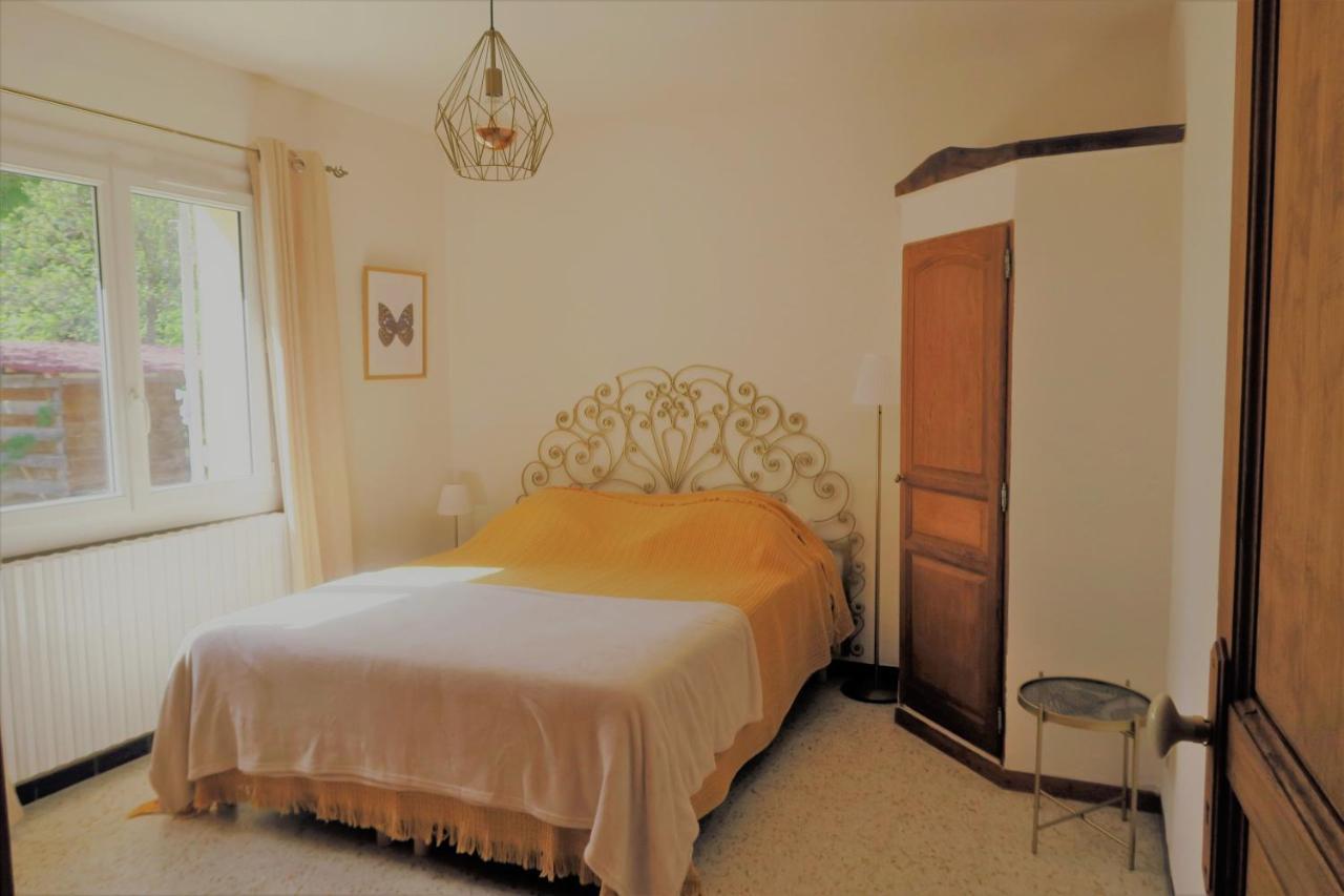 La Caumontoise Hotel ภายนอก รูปภาพ